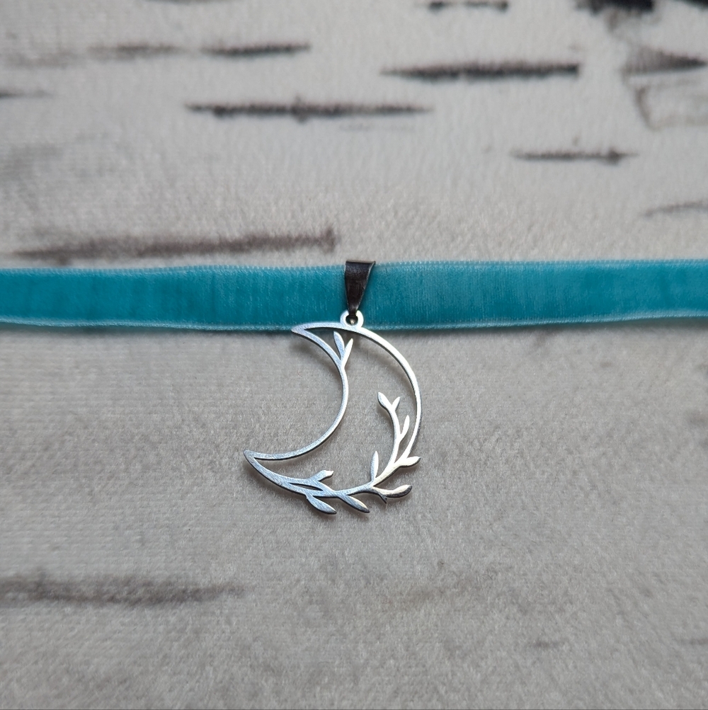 Stainless Steel Choker Moon